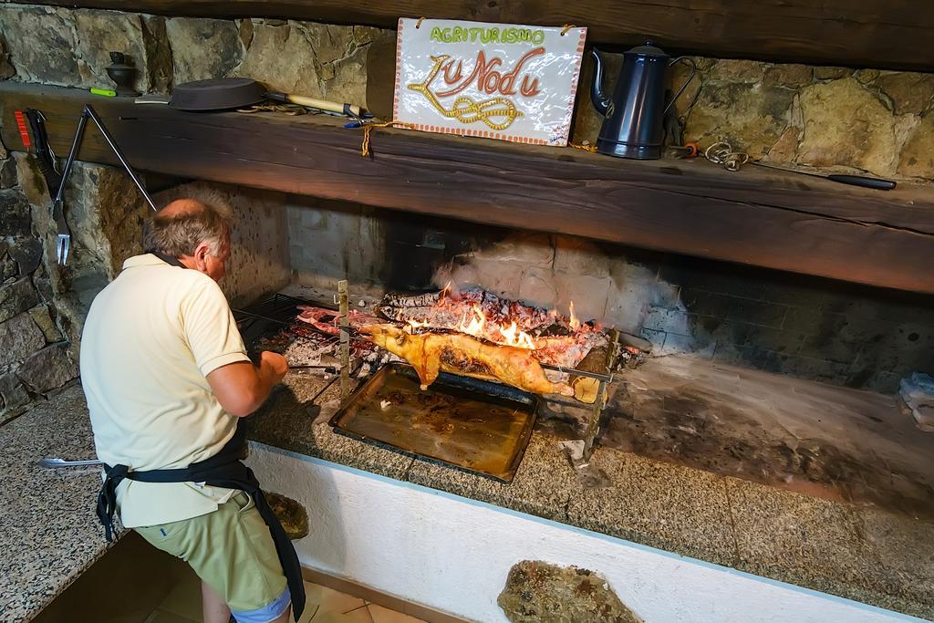 Agriturismo Lu Nodu Greuli Ngoại thất bức ảnh